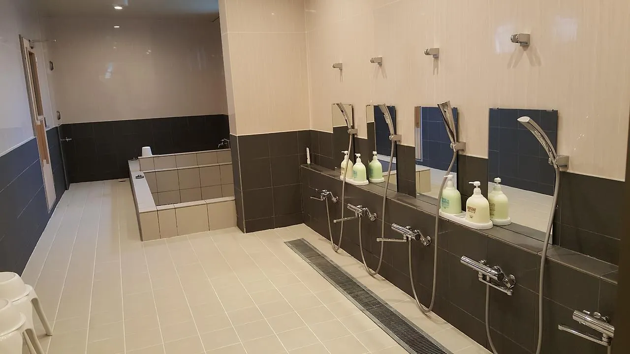 Hotel Grand Iwanai 2*,
